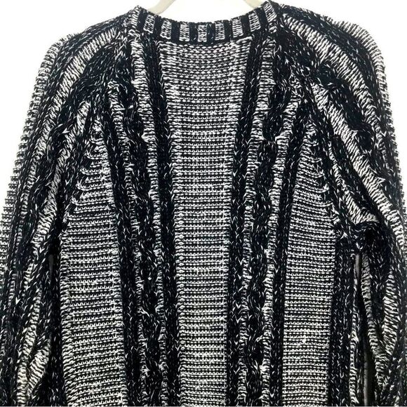 Lulumari Black White Open Front Thick Knit Cardigan Sweater Coat - Picture 8 of 16